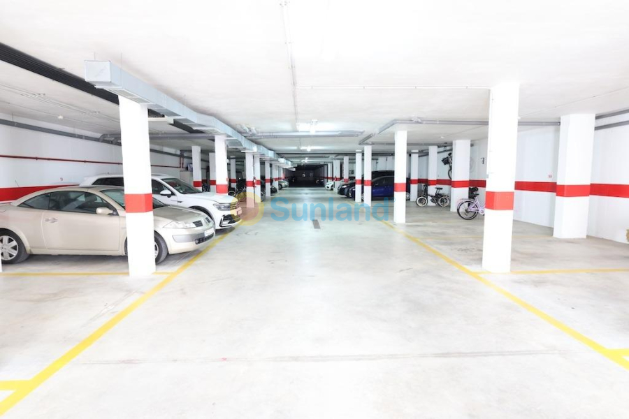 Resale - B - Orihuela Costa - La Zenia