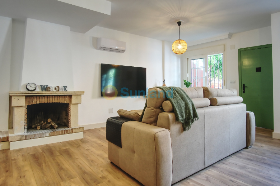 Brukte eiendommer - Villa - Orihuela Costa - Costa Blanca