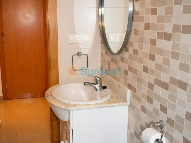 Resale - Apartment - Guardamar del Segura - Pueblo