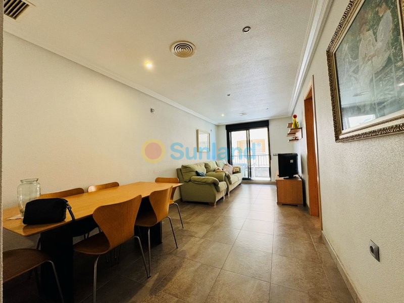 Använda fastigheter - Lägenhet - La Mata