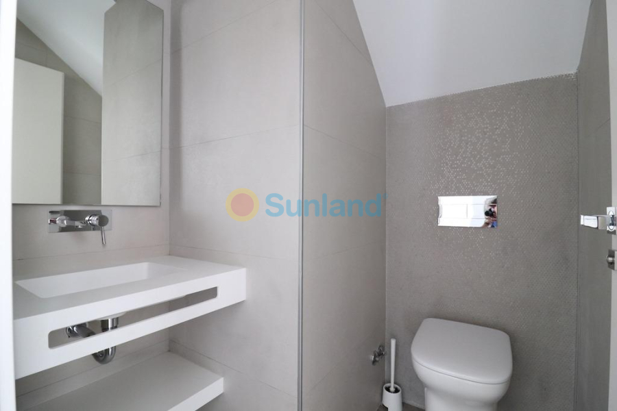 Segunda mano - V - Orihuela Costa - Campoamor