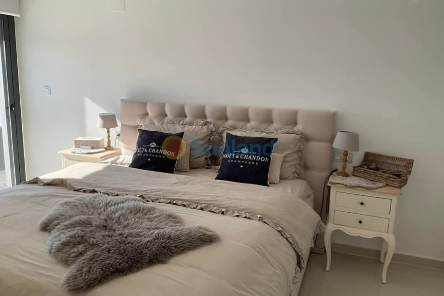 Resale - Villa - San Fulgencio - Urbanización La Marina