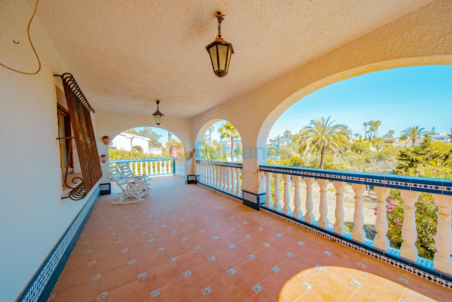 Resale - Villa - Orihuela Costa - Playa Flamenca