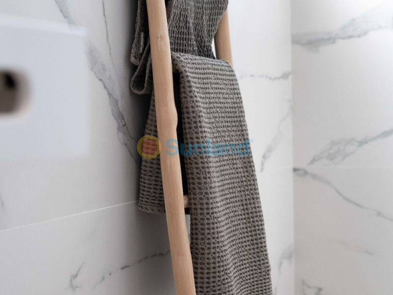 Segunda mano - Chalet - San Miguel de Salinas - Urbanizaciones