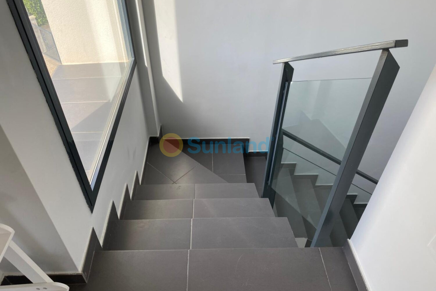 Använda fastigheter - Villa - Orihuela Costa - Villamartin