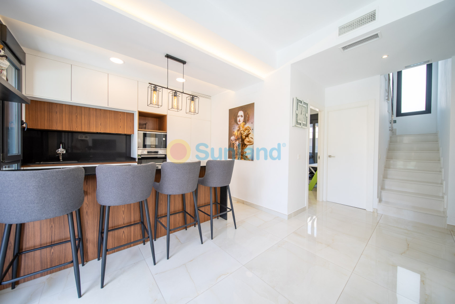 Använda fastigheter - Villa - Orihuela Costa - Lomas De Cabo Roig