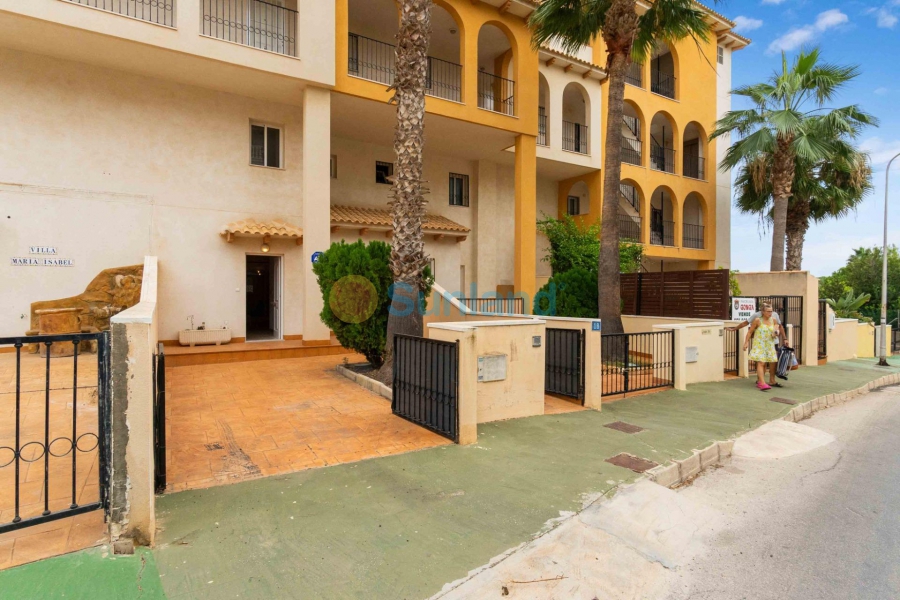 Segunda mano - Terraced house - Orihuela Costa - Campoamor