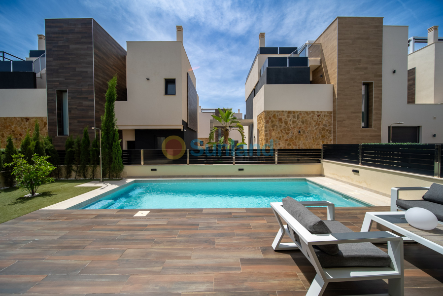 Använda fastigheter - Villa - Orihuela Costa - Lomas De Cabo Roig