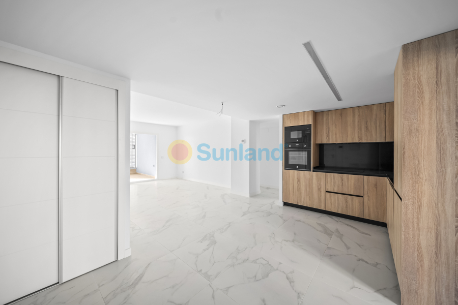 Resale - Apartamento - Torrevieja - Punta Prima