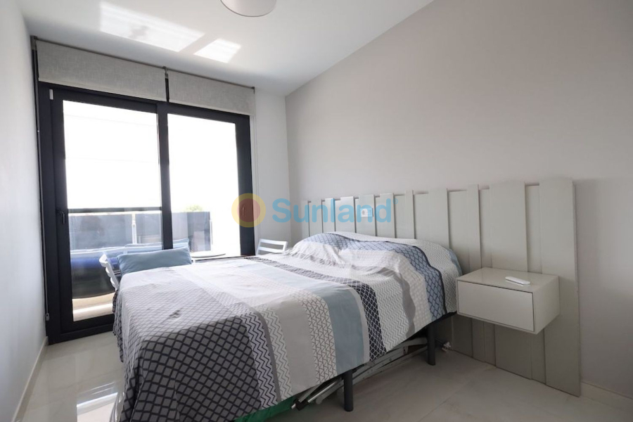 Resale - Apartment - Orihuela Costa - 