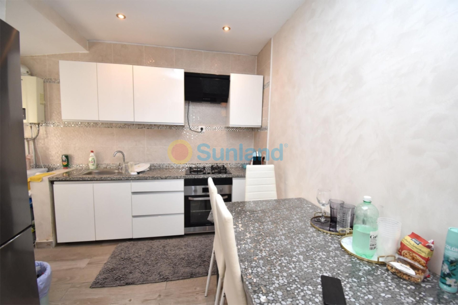 Resale - Apartment - Santa Pola - Center