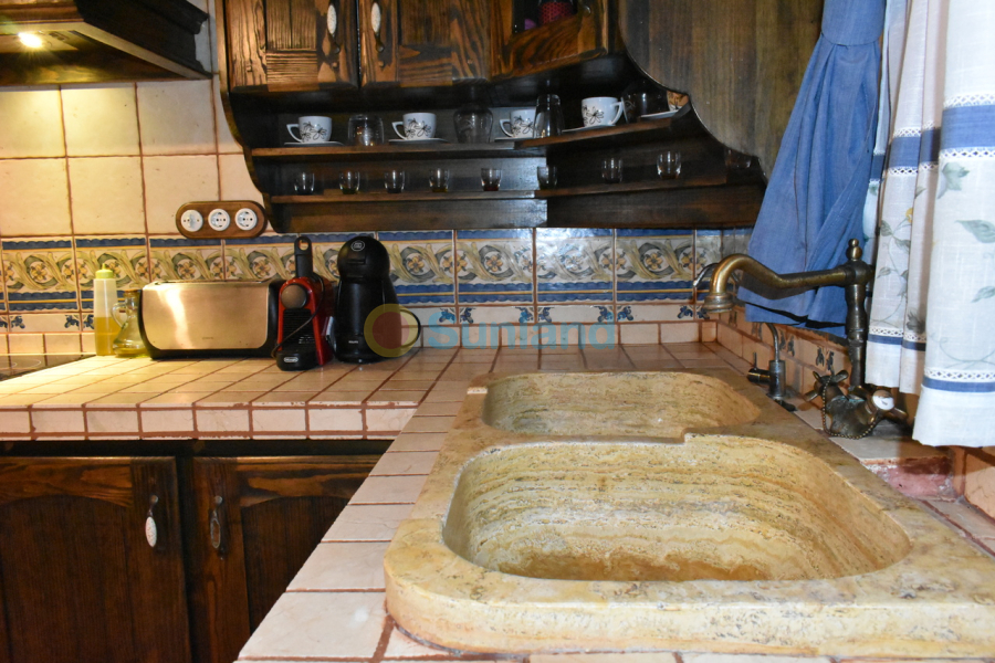 Вторичка - h - Algorfa