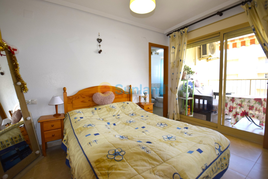 Segunda mano - Apartamento - Guardamar del Segura - Plaza Porticada