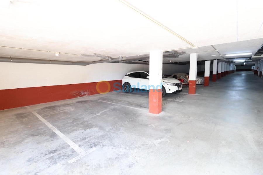 Segunda mano - A - Orihuela Costa - Campoamor