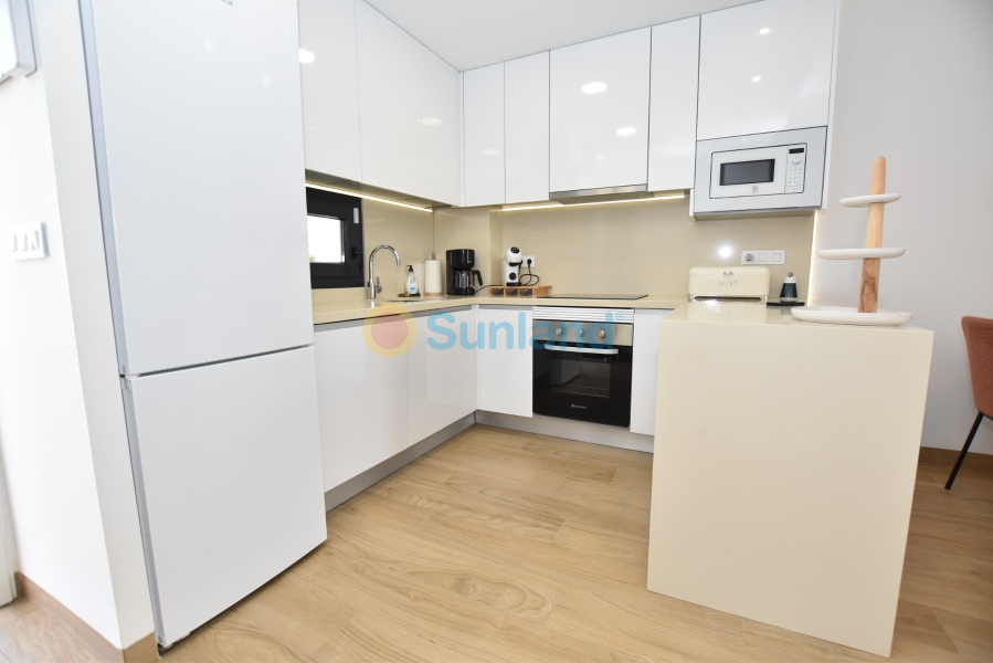 Resale - Apartment - Torrevieja - 