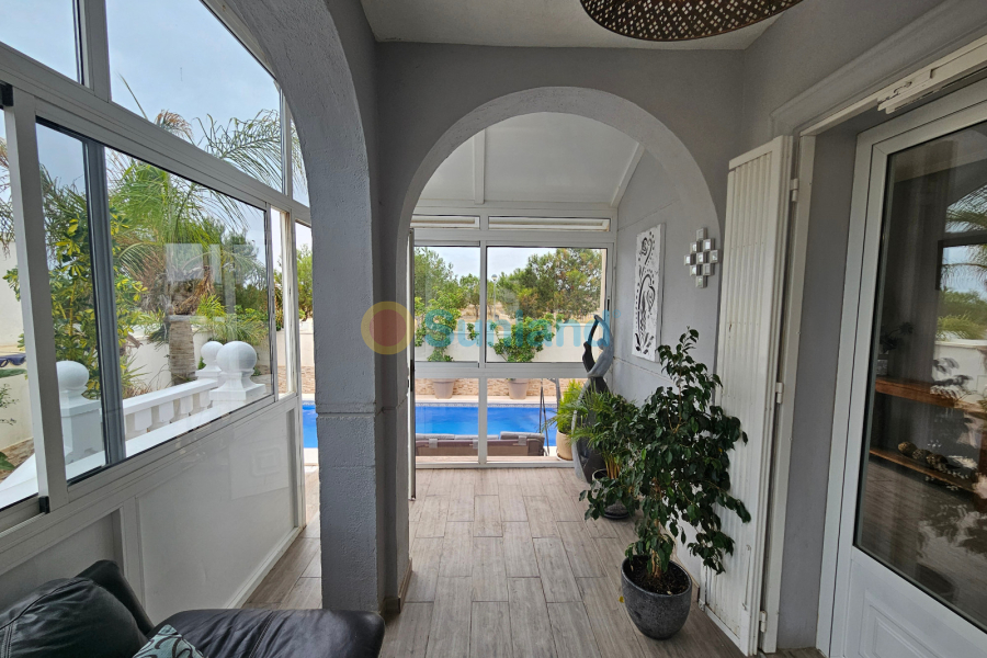 Använda fastigheter - Villa - Playa Flamenca - San Jose