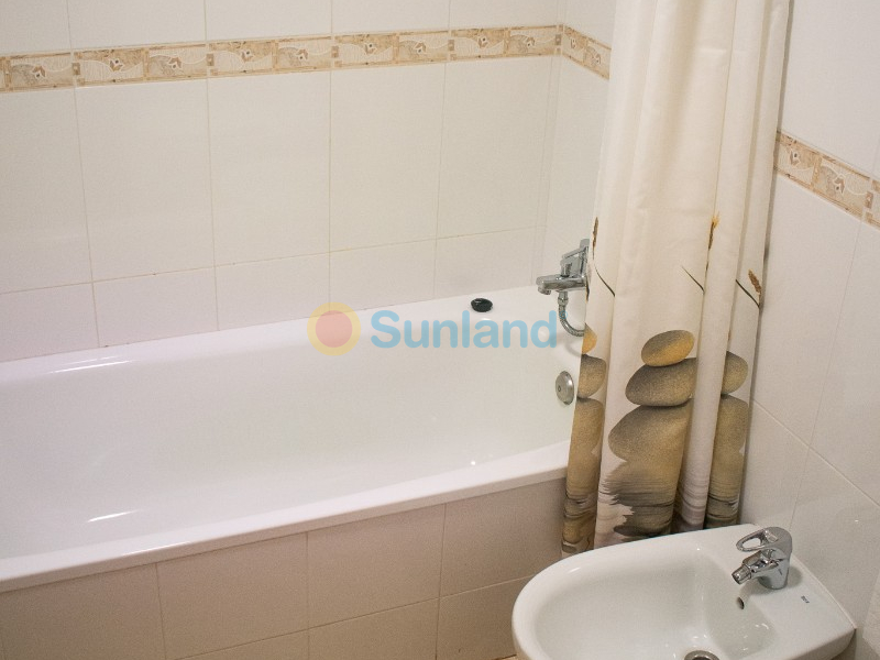 Segunda mano - Apartamento - Torrevieja - Playa Los Locos