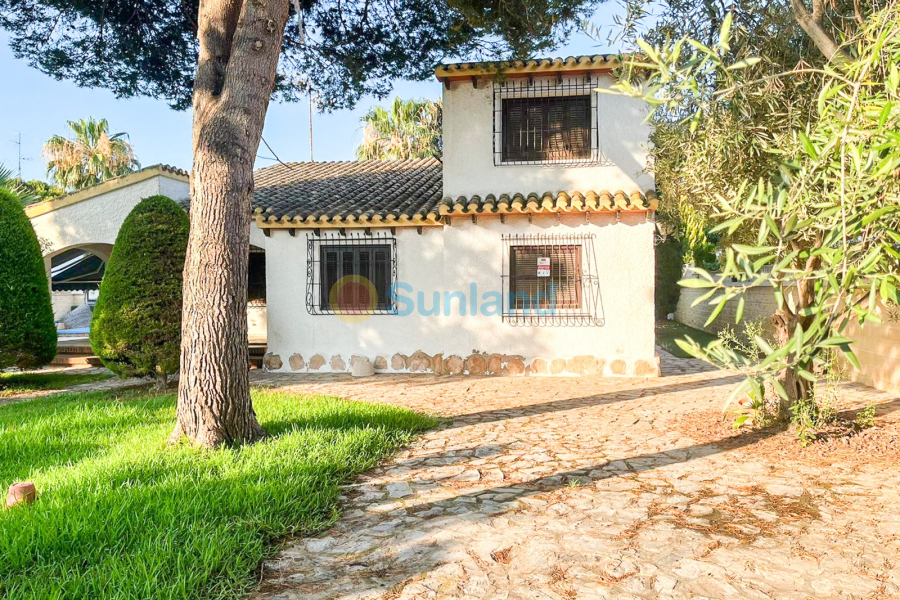 Вторичка - Bилла - Orihuela Costa - Punta Prima