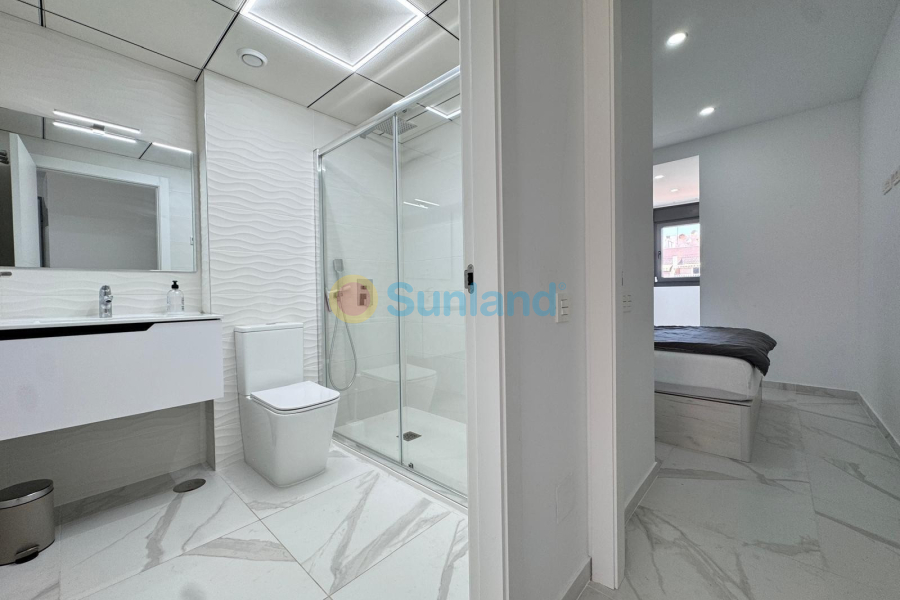 Resale - Apartment - Torrevieja - 