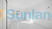 Resale - Apartamento - Torrevieja - Punta Prima