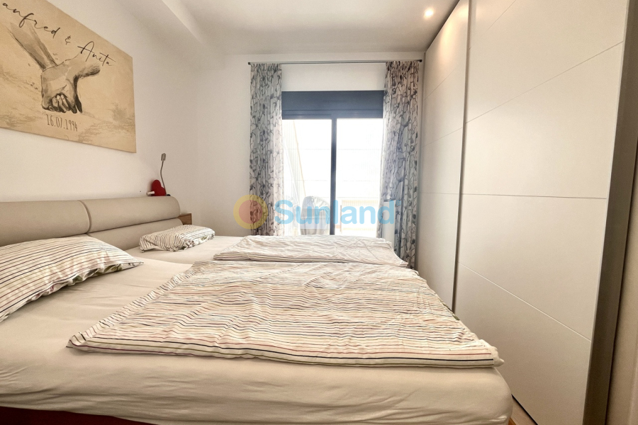 Resale - A - Orihuela costa - Pilar De La Horadada