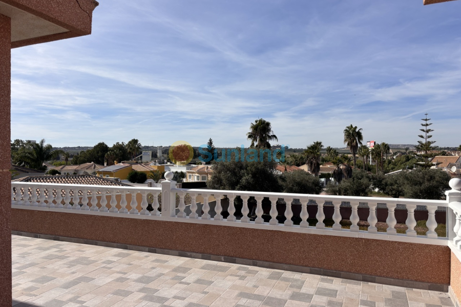 Brukte eiendommer - V - Benijofar