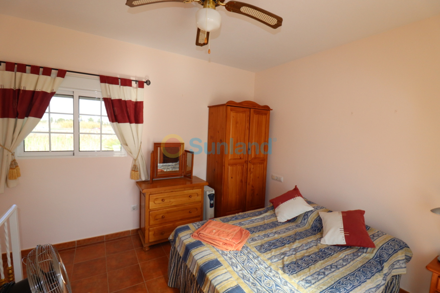 Resale - Country house - Catral