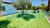 Resale - Country house - Torrellano