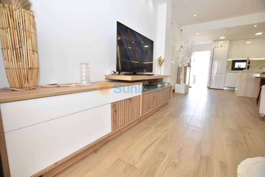 Resale - Apartment - Torrevieja - 