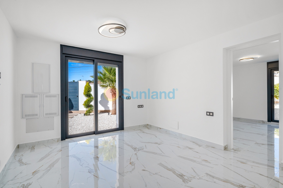 Resale - Villa - Ciudad Quesada - Rojales - Rojales