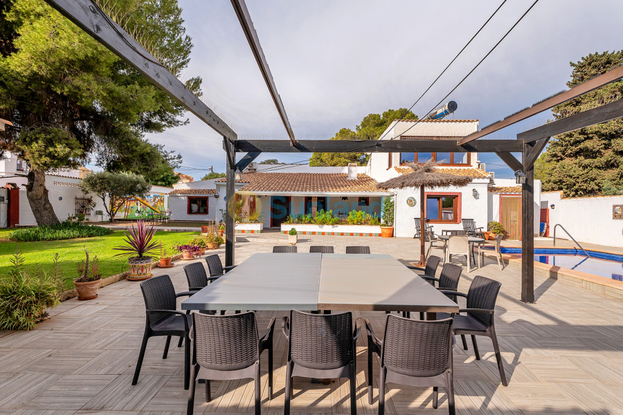 Använda fastigheter - Villa - Orihuela Costa - Lomas De Cabo Roig