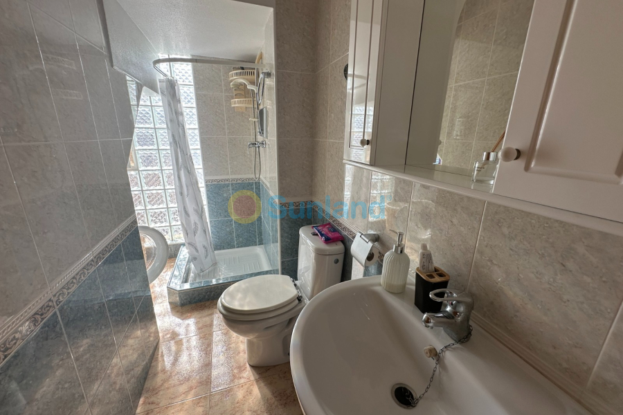 Resale - Villa - Orihuela Costa - Villamartin