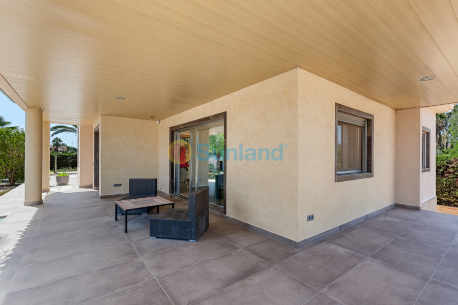 Resale - Villa - Elche/Elx