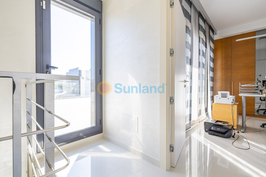 Brukte eiendommer - Villa - Orihuela Costa - Campoamor