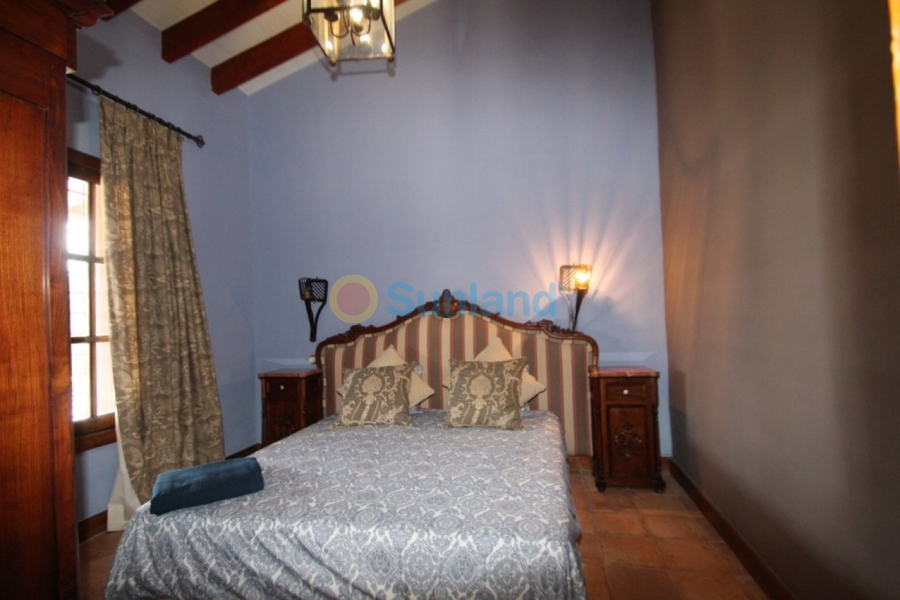 Resale - C - Orihuela - Torremendo