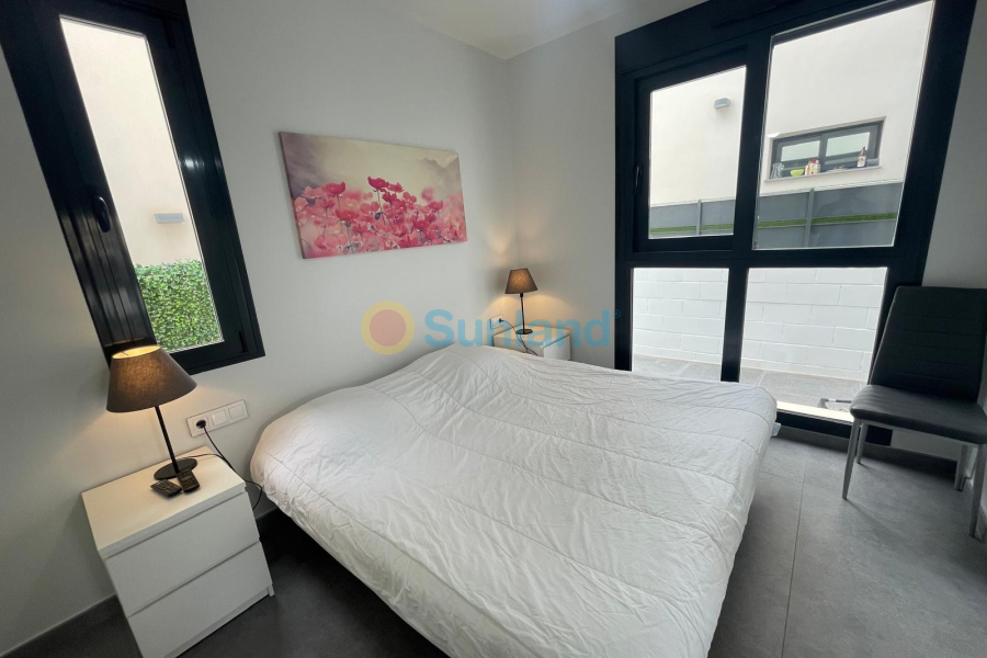 Använda fastigheter - Villa - Orihuela Costa - Villamartin