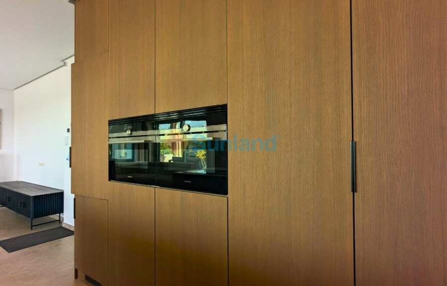 Resale - Detached Villa - Benijofar