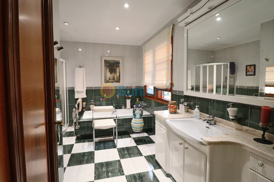 Вторичка - Bилла - La Nucía - Panorama