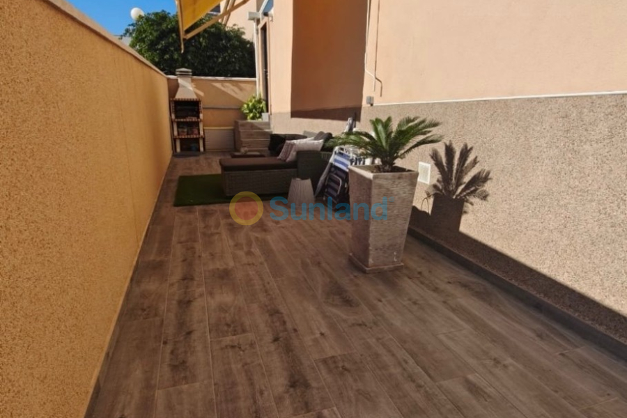 Använda fastigheter - Villa - Orihuela Costa - Villamartin