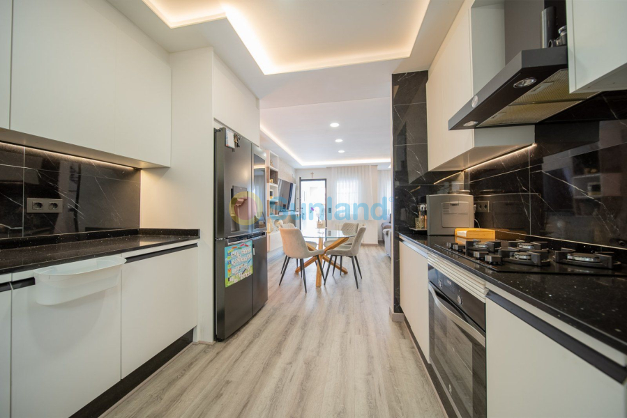 Segunda mano - Casa de Pueblo - Orihuela Costa - PAU 26