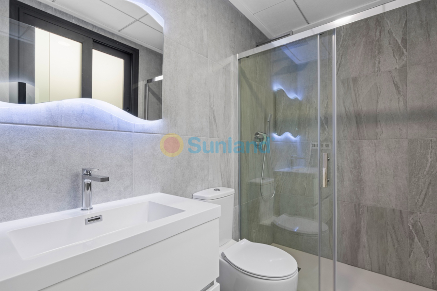 Resale - Villa - San Miguel de Salinas - Costa Blanca