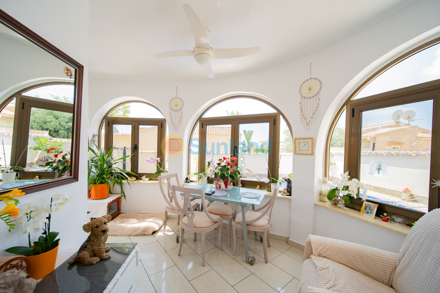 Verkauf - Haus - Orihuela Costa - La Florida