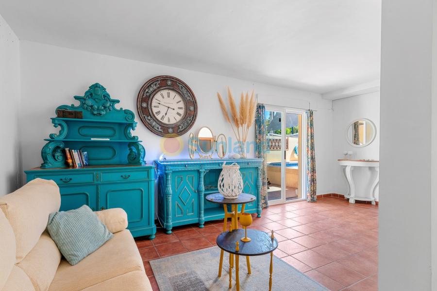 Resale - Villa - Alfas del Pi - Alfas Del Pi