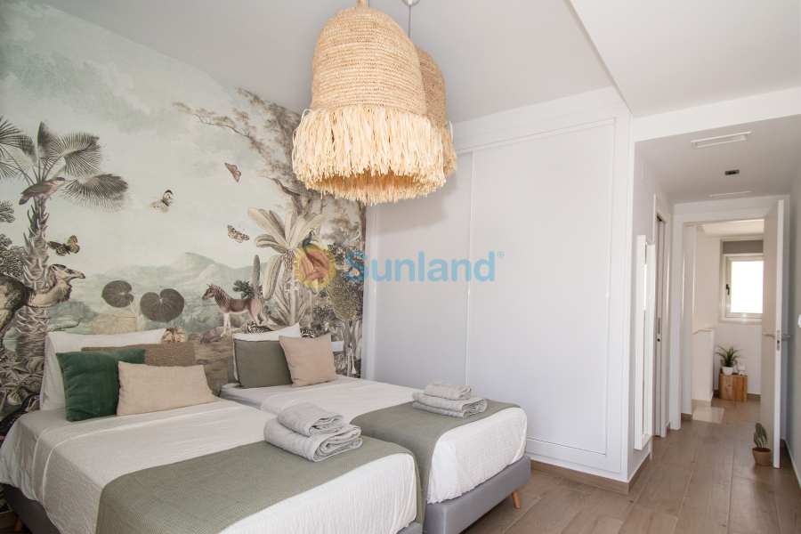 Använda fastigheter - Villa - Orihuela Costa - Villamartin