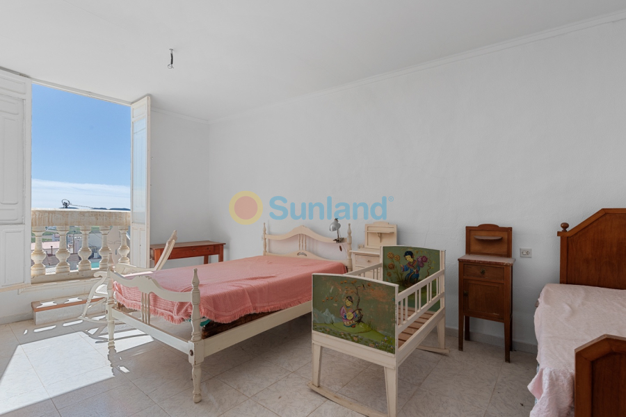 Använda fastigheter - Country estate - Orihuela