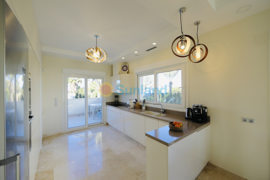 Brukte eiendommer - V - La Zenia