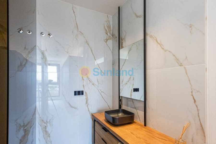 Nueva construcción  - Chalet - Benidorm - Puerta de Hierro