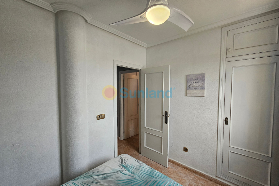 Använda fastigheter - Villa - Playa Flamenca - San Jose