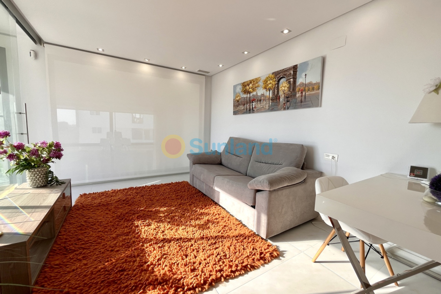 Segunda mano - V - Los Dolses