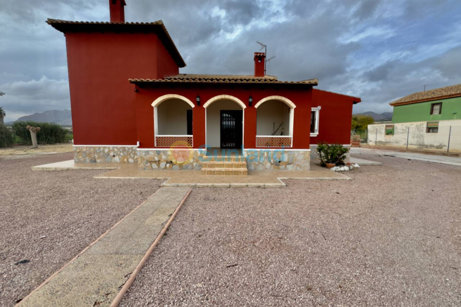 Resale - Country house - Orihuela